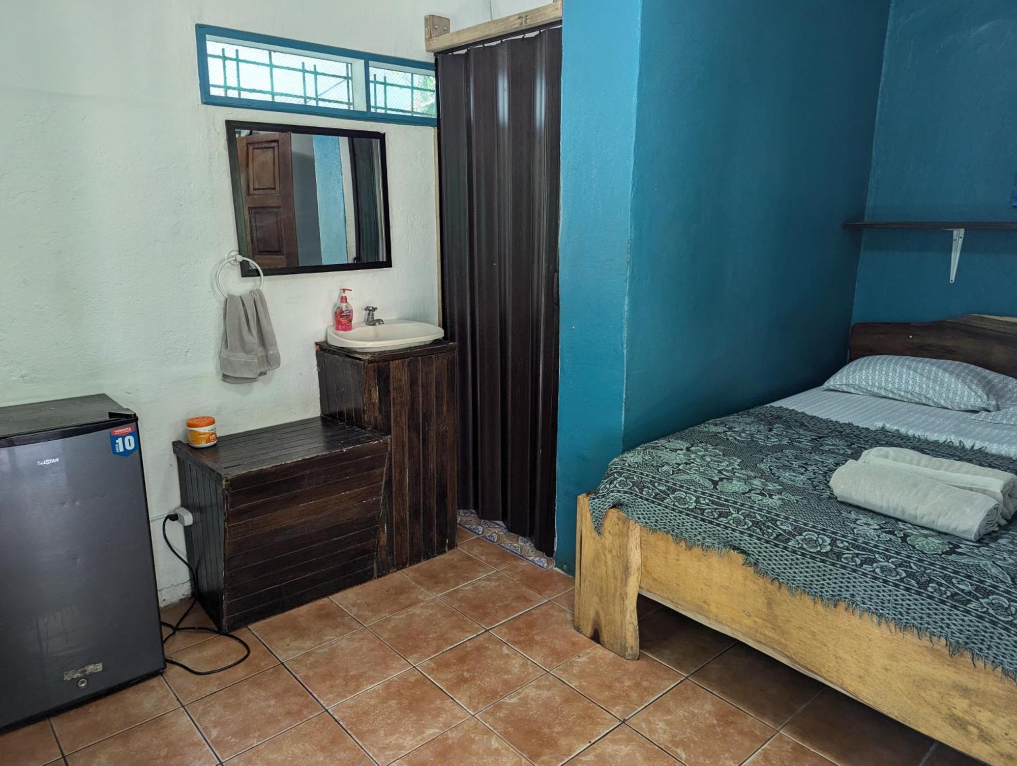 Tasty Dayz Hostel Puerto Viejo de Talamanca Esterno foto