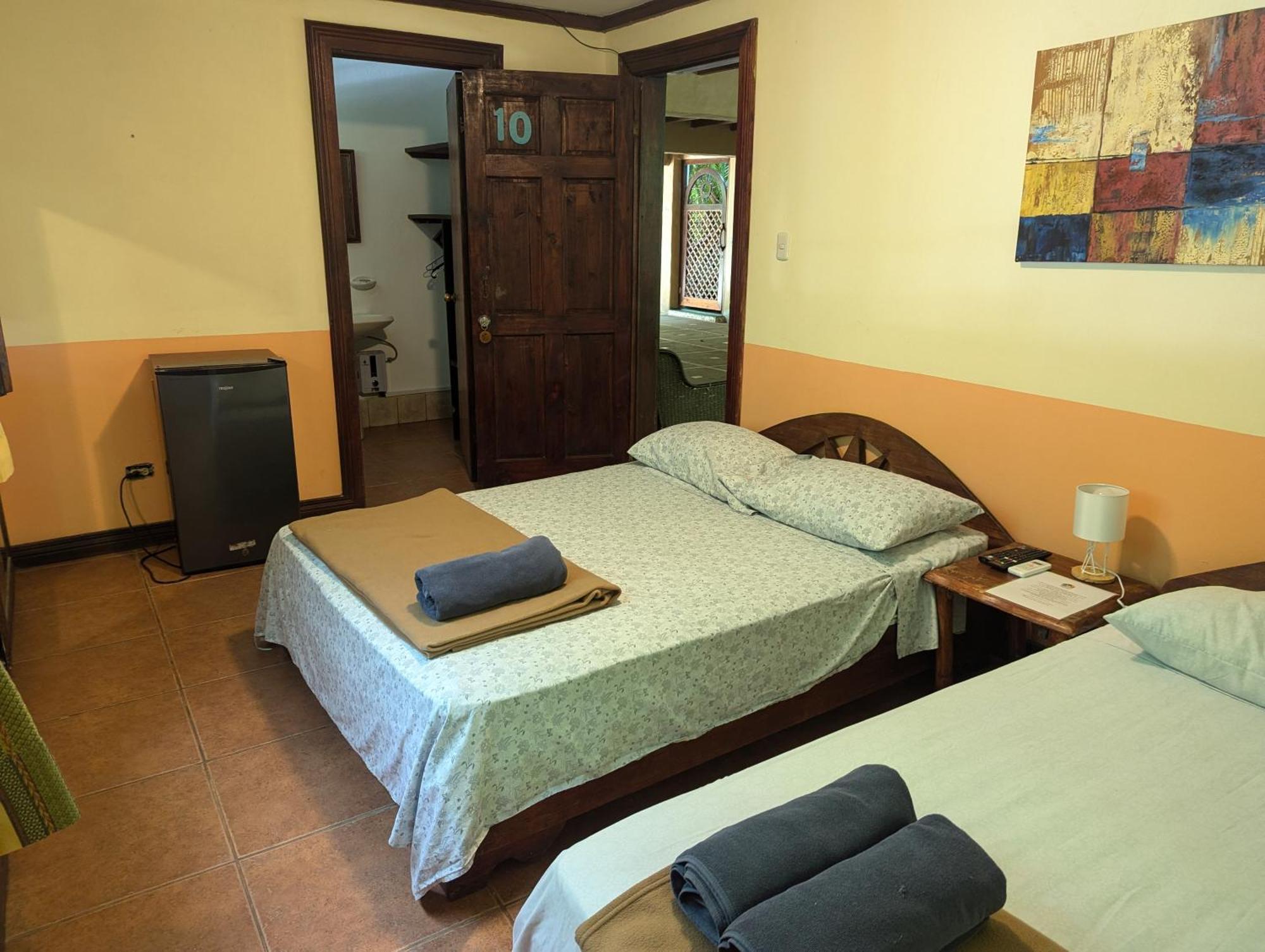Tasty Dayz Hostel Puerto Viejo de Talamanca Esterno foto